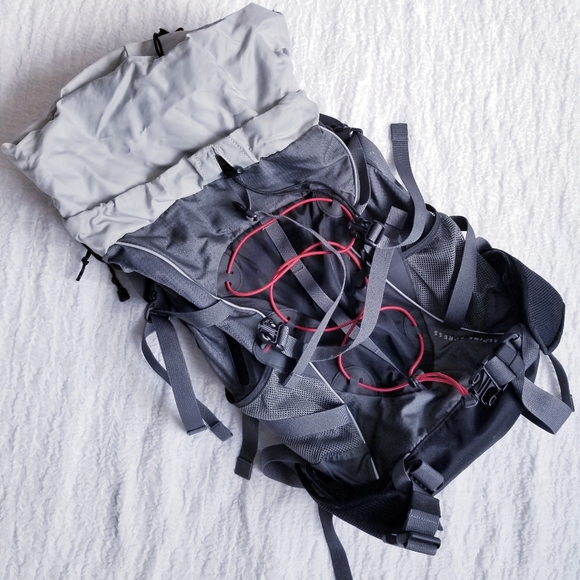 Eddie Bauer 50 L Alpine Express Hiking Backpack - Picture 7 of 11